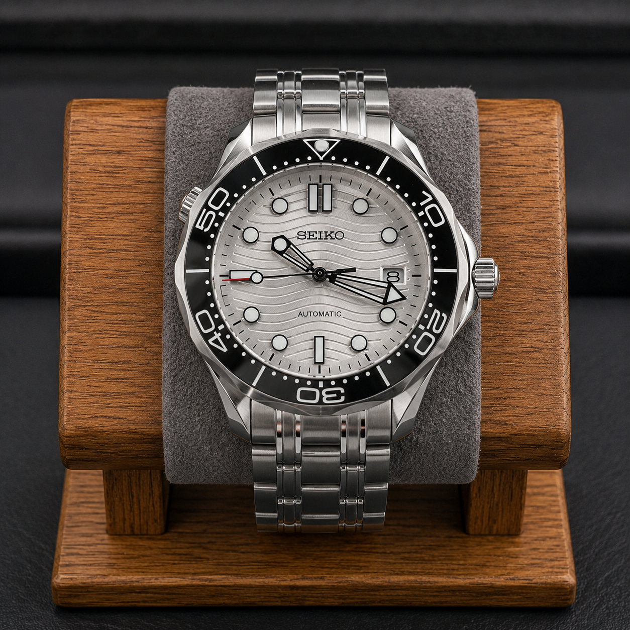 Seamaster SMP300 White Diver Homage