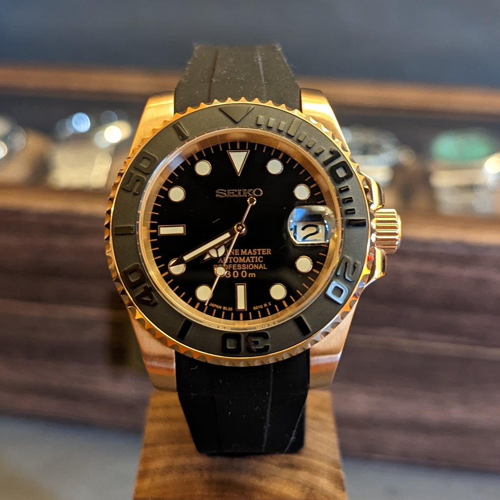 Classic Yachty Diver - Rose Gold x Black