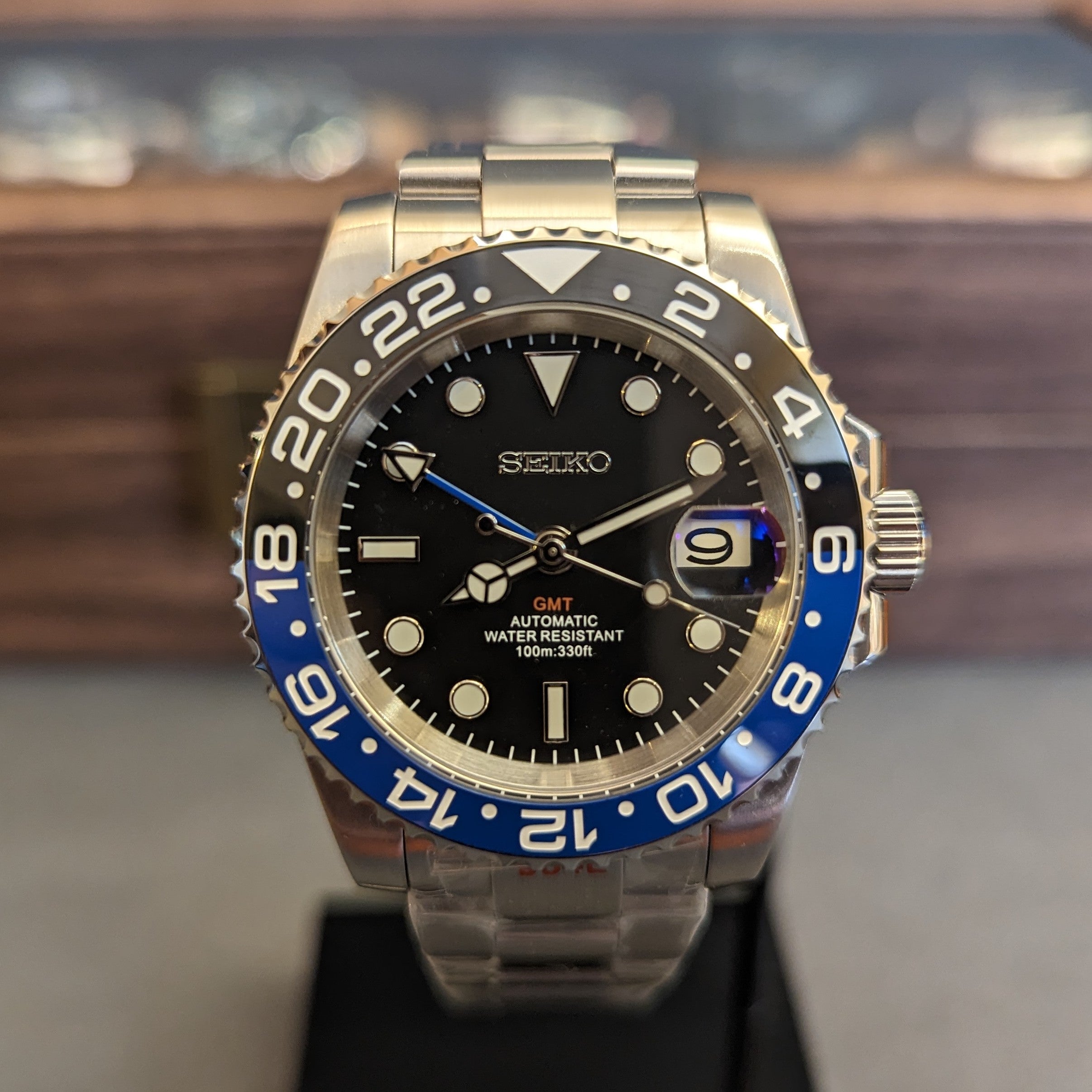 GMT Master-II Batman Homage