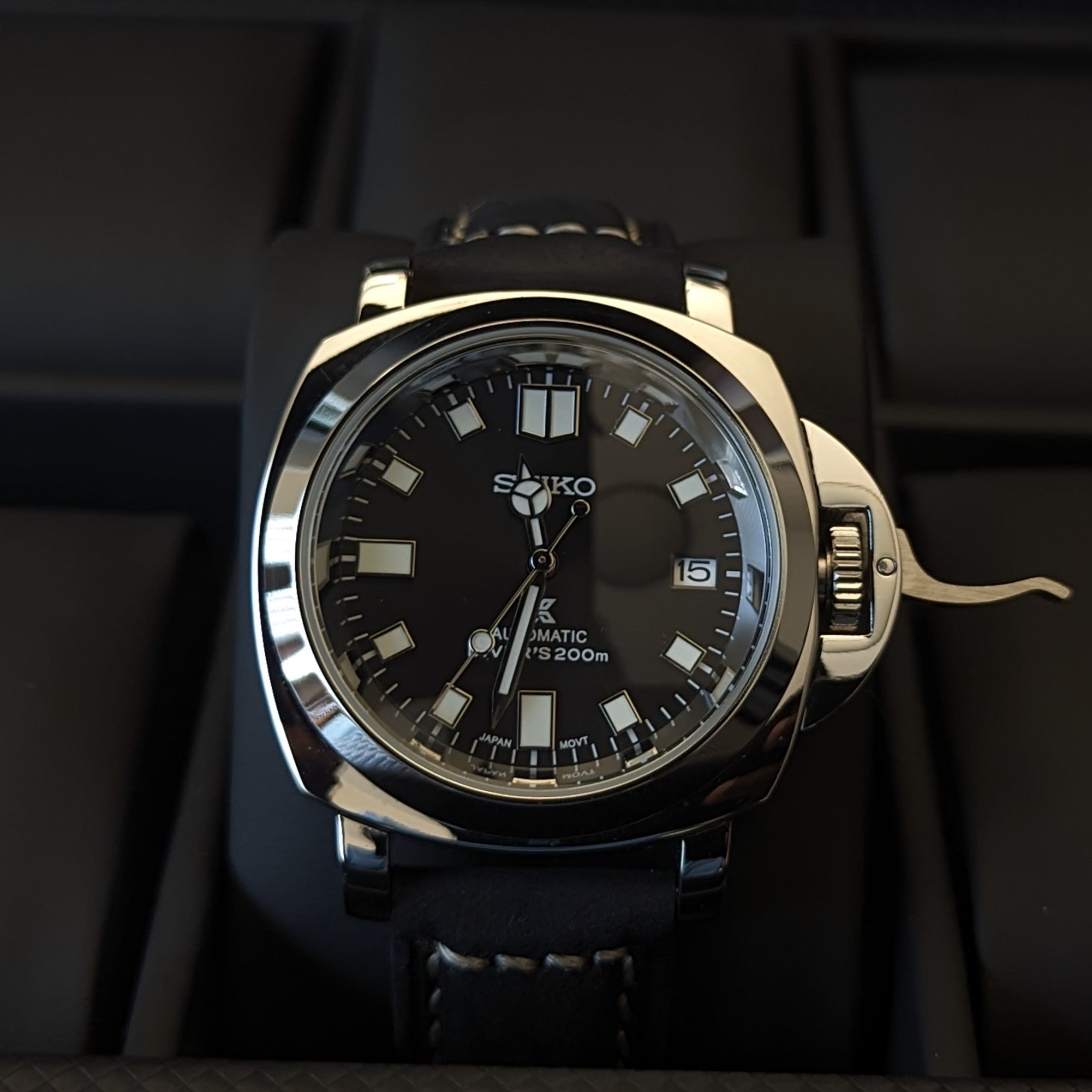 Luminor Classic With a twist