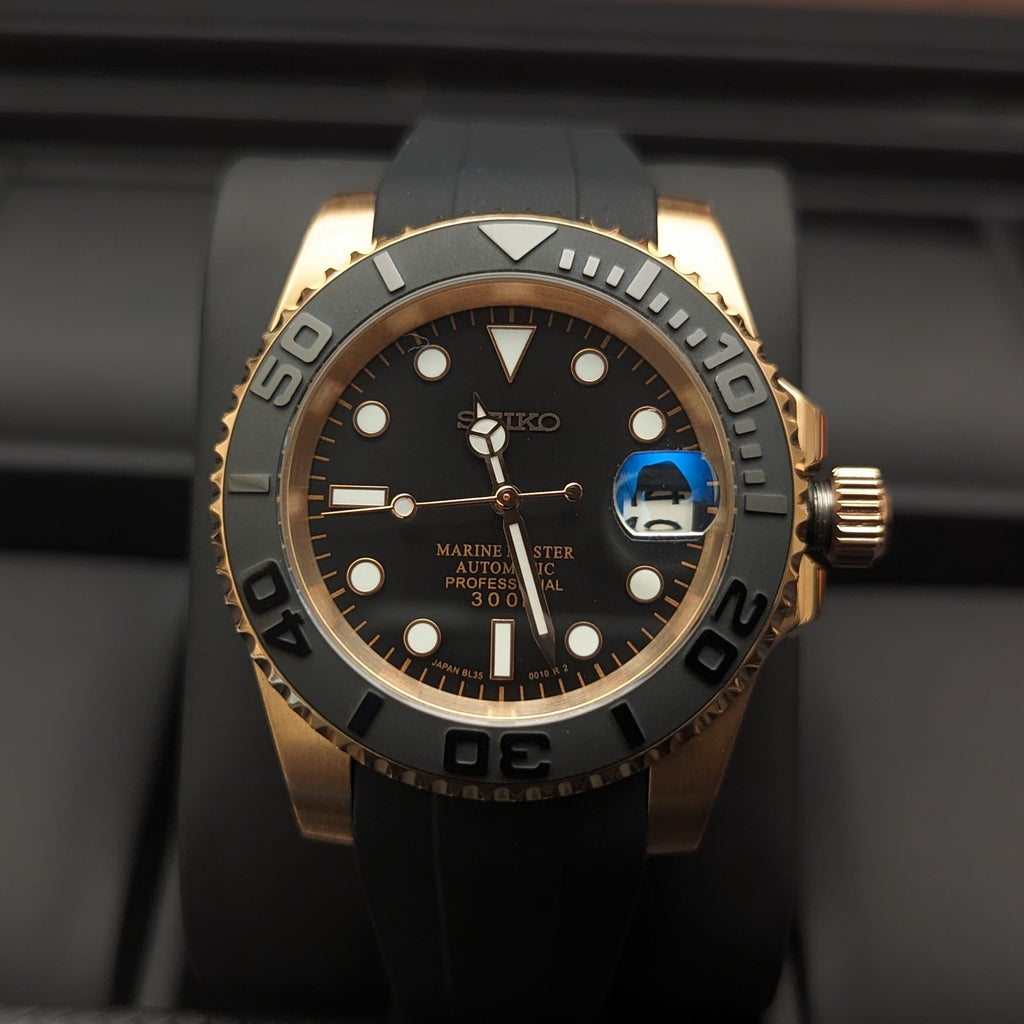 Classic Yachty Diver - Rose Gold x Black
