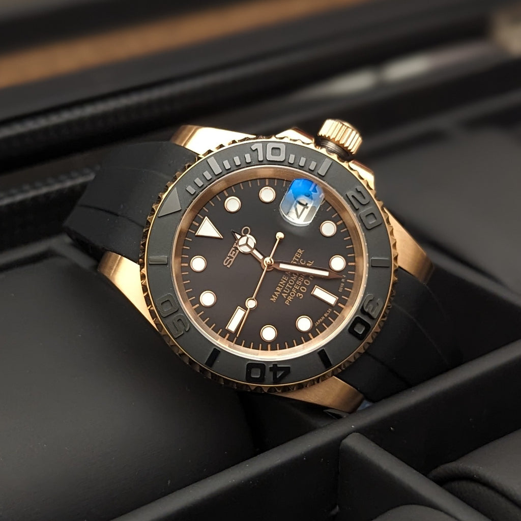 Classic Yachty Diver - Rose Gold x Black