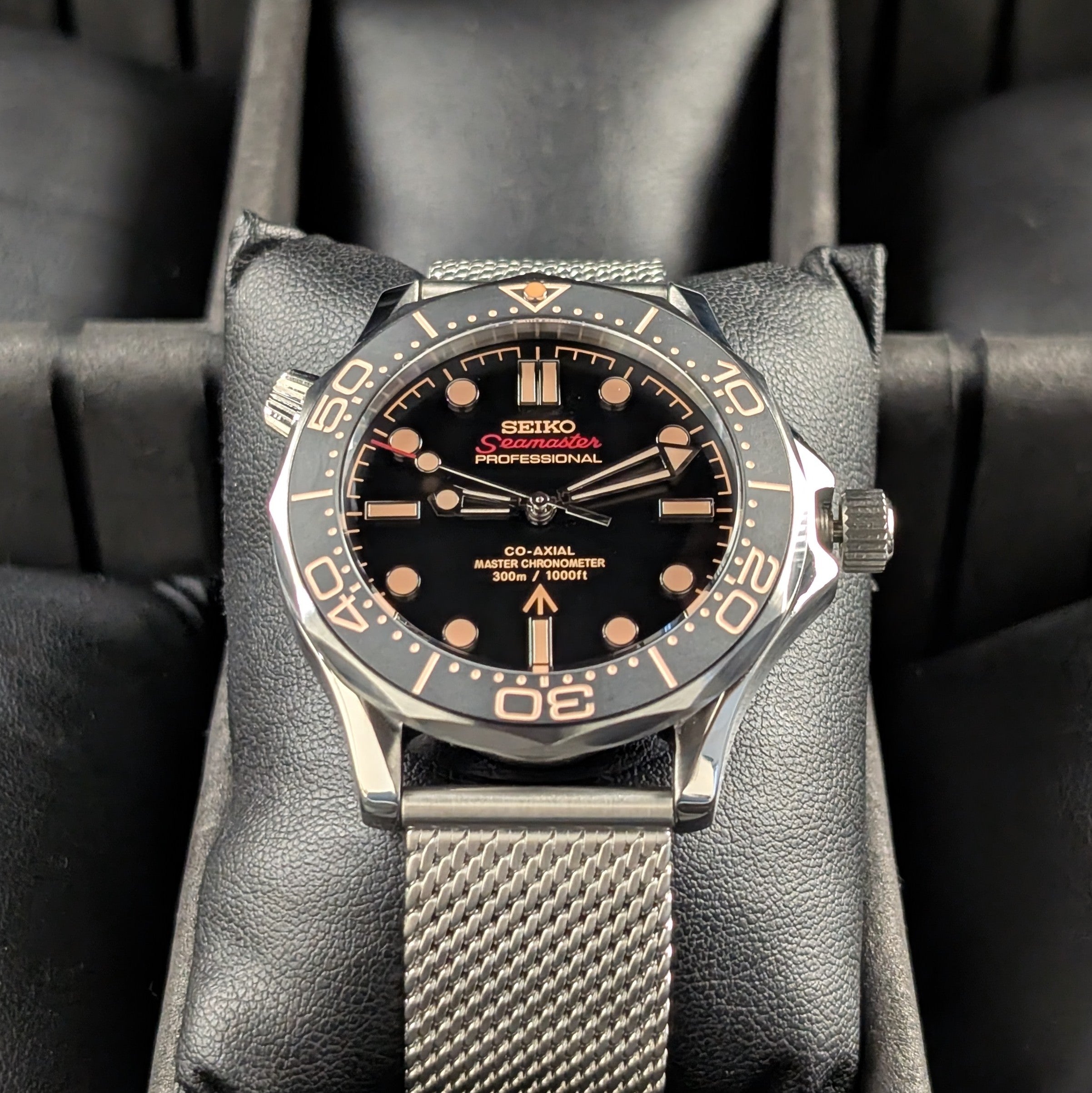 Seamaster SMP300 James Bond Classic Homage