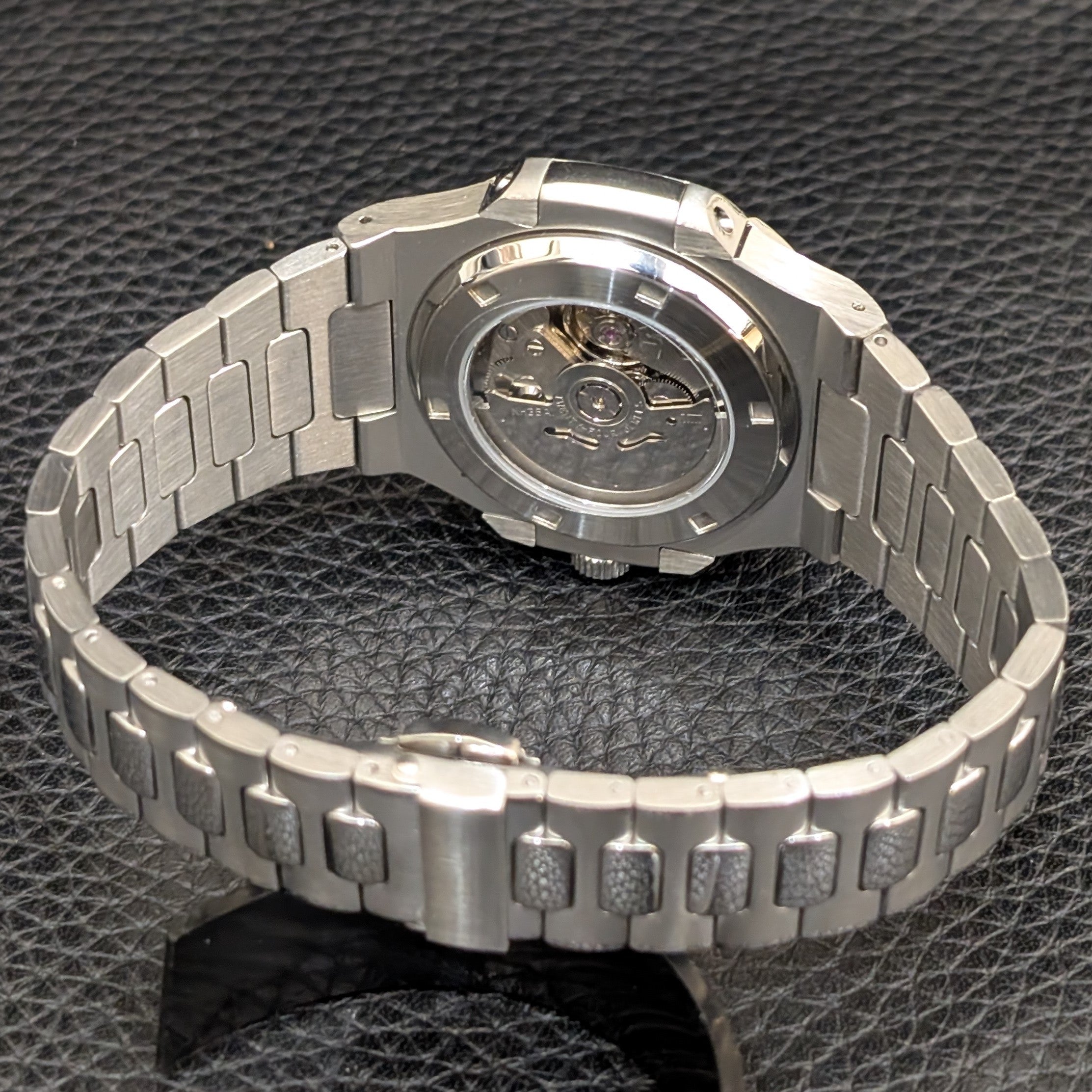 SeikoNaut x Tiffany Blue