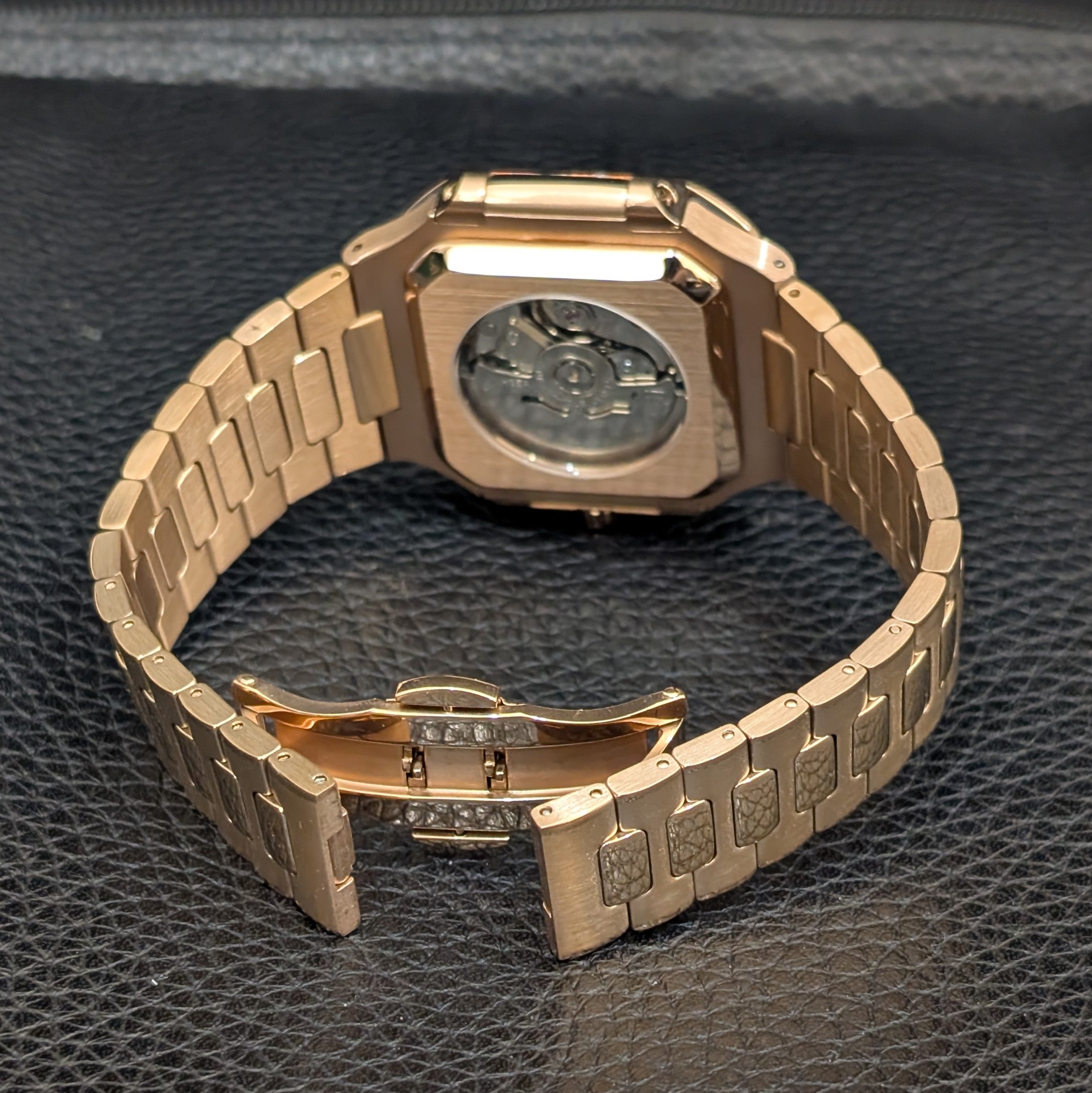 Cubiko Mod - Old Money