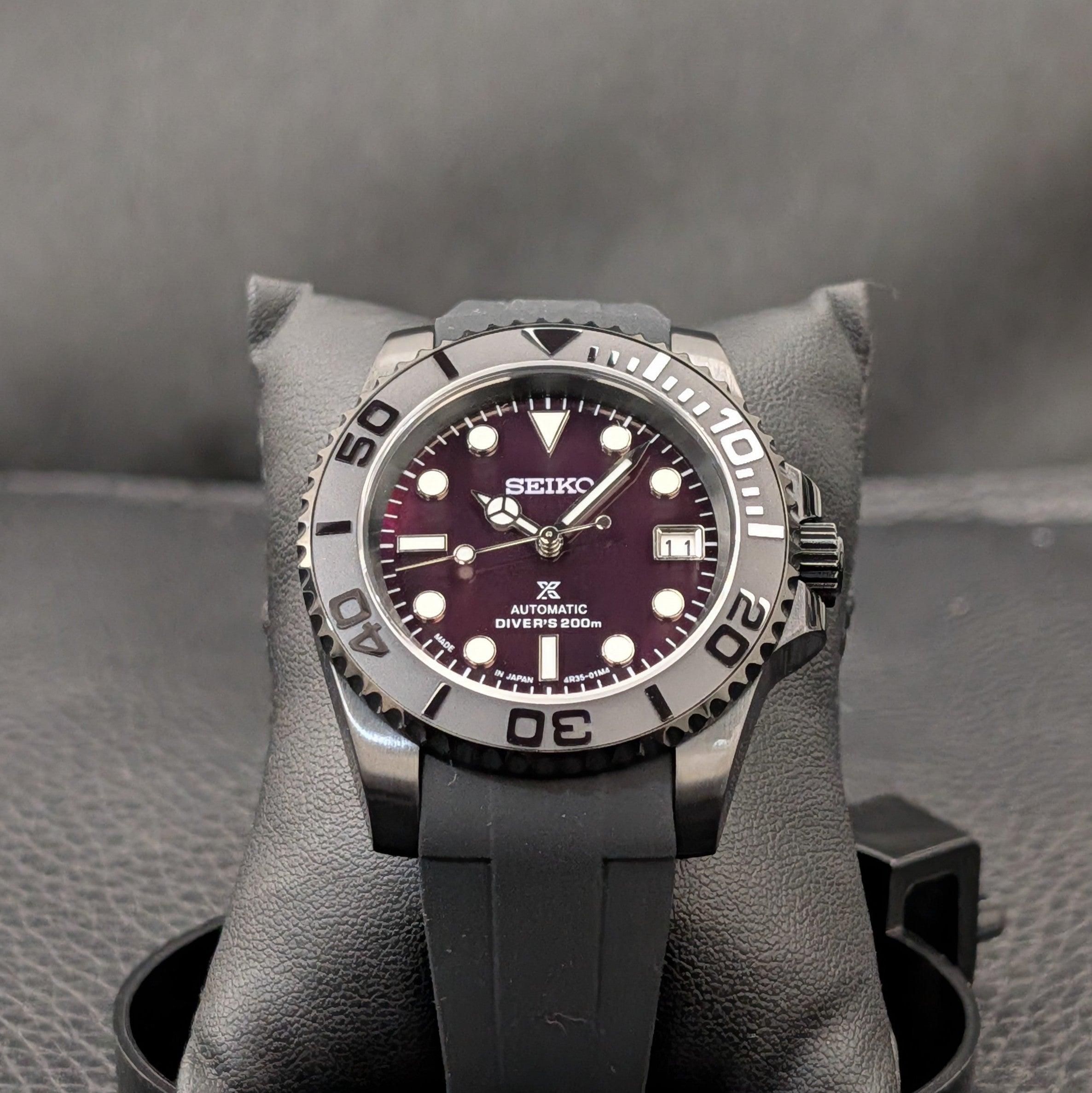 SeikoMaster Mod - Stealth Black Pearl