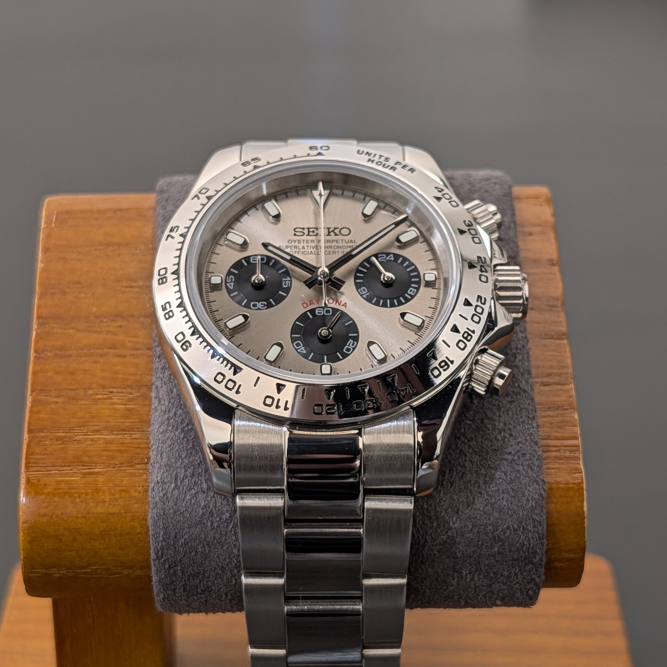 SeikoTona Grey Ghost - Chrono