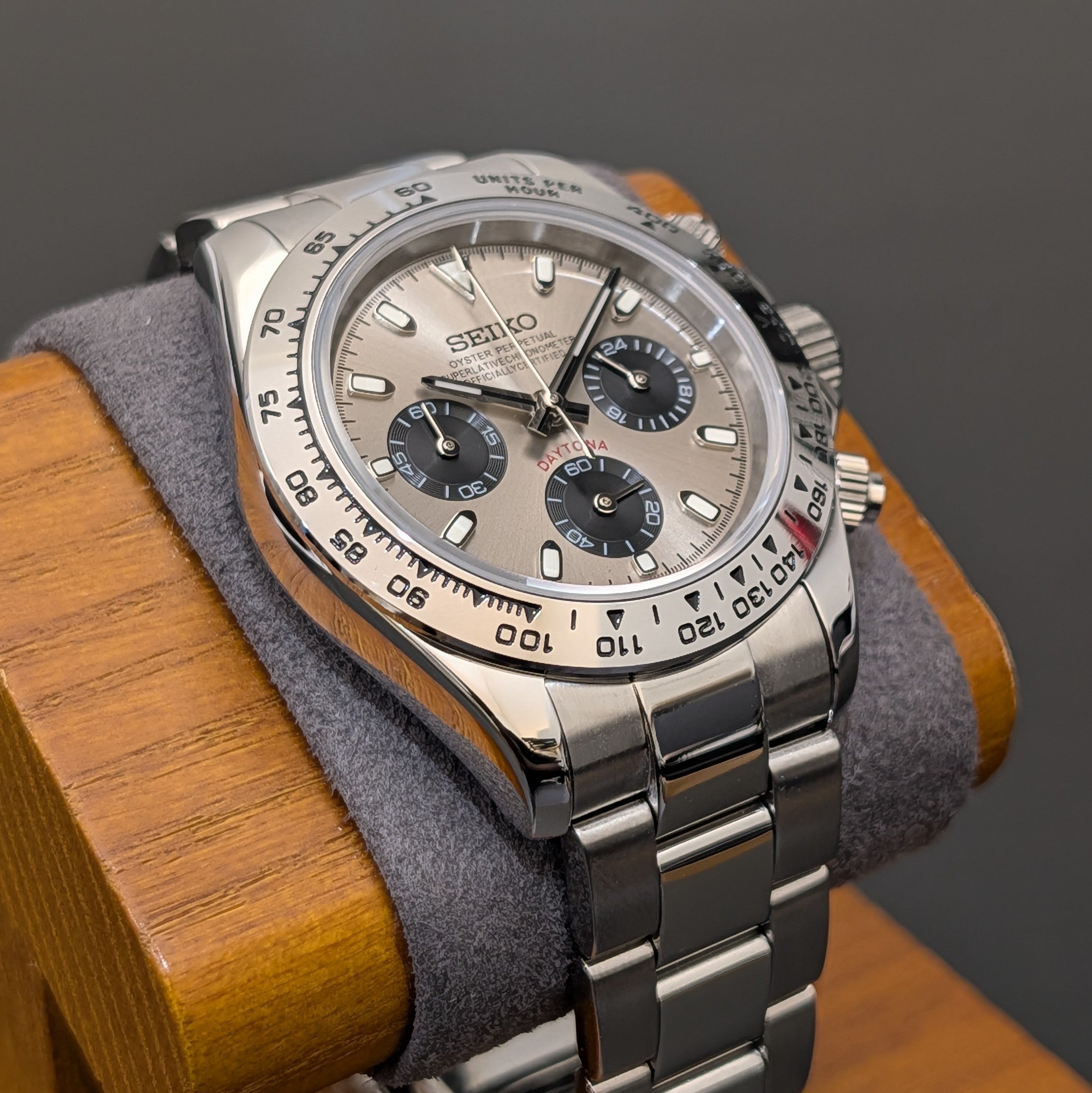 SeikoTona Grey Ghost - Chrono